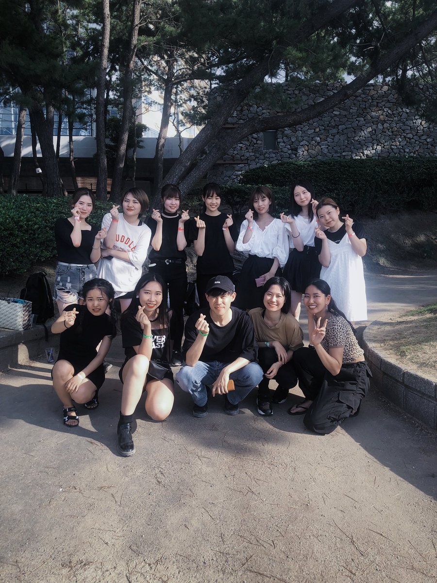 pimismg's tweet photo. 【Fukuoka REVO Beach Fes 2019】
暑い中で沢山の応援頂き
本当にありがとうございました🥰
今回は2チームで5曲踊りました👍🏻
次は11/3 七隈祭 Art stageに出場します❣️
皆さんがよく知っているグループのパフォーマンスを沢山準備しましたので
是非見に来てください🥺
昨日の動画はまた後日に載せます https://t.co/vF7zouGnbV