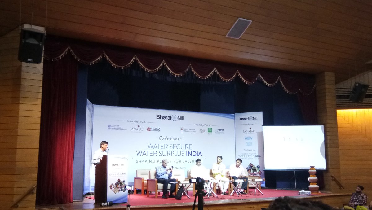 Siddhi_ojha's tweet photo. The need and concern for water conservation is something that can't be ignored. It has to be taken up by everyone at individual level and is the need of the hour. 
#securewater #watersurplus #bharatniti #JalShaktiAbhiyan https://t.co/HQwJxfK6rc