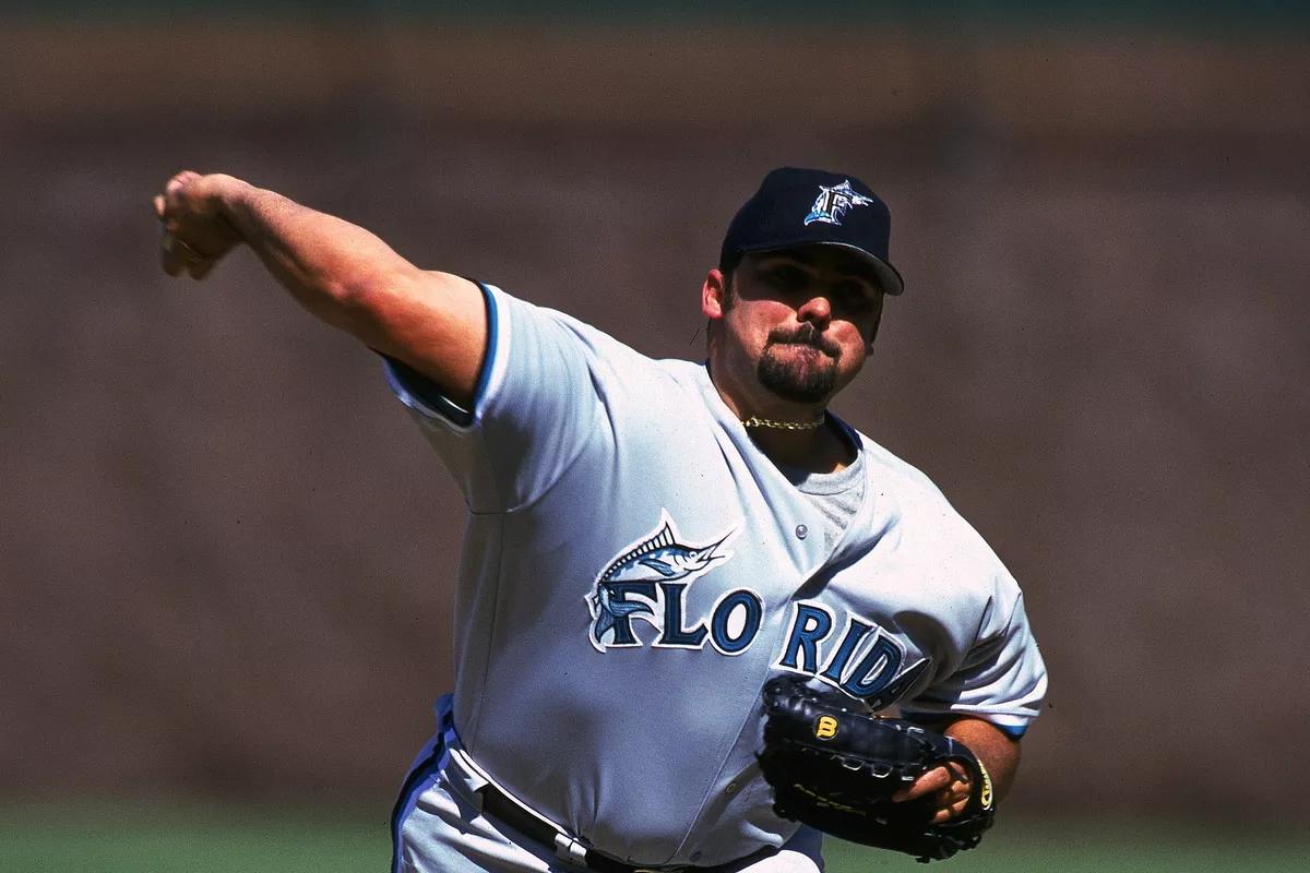 Happy birthday to 1997 World Series champion Alex Fernandez 