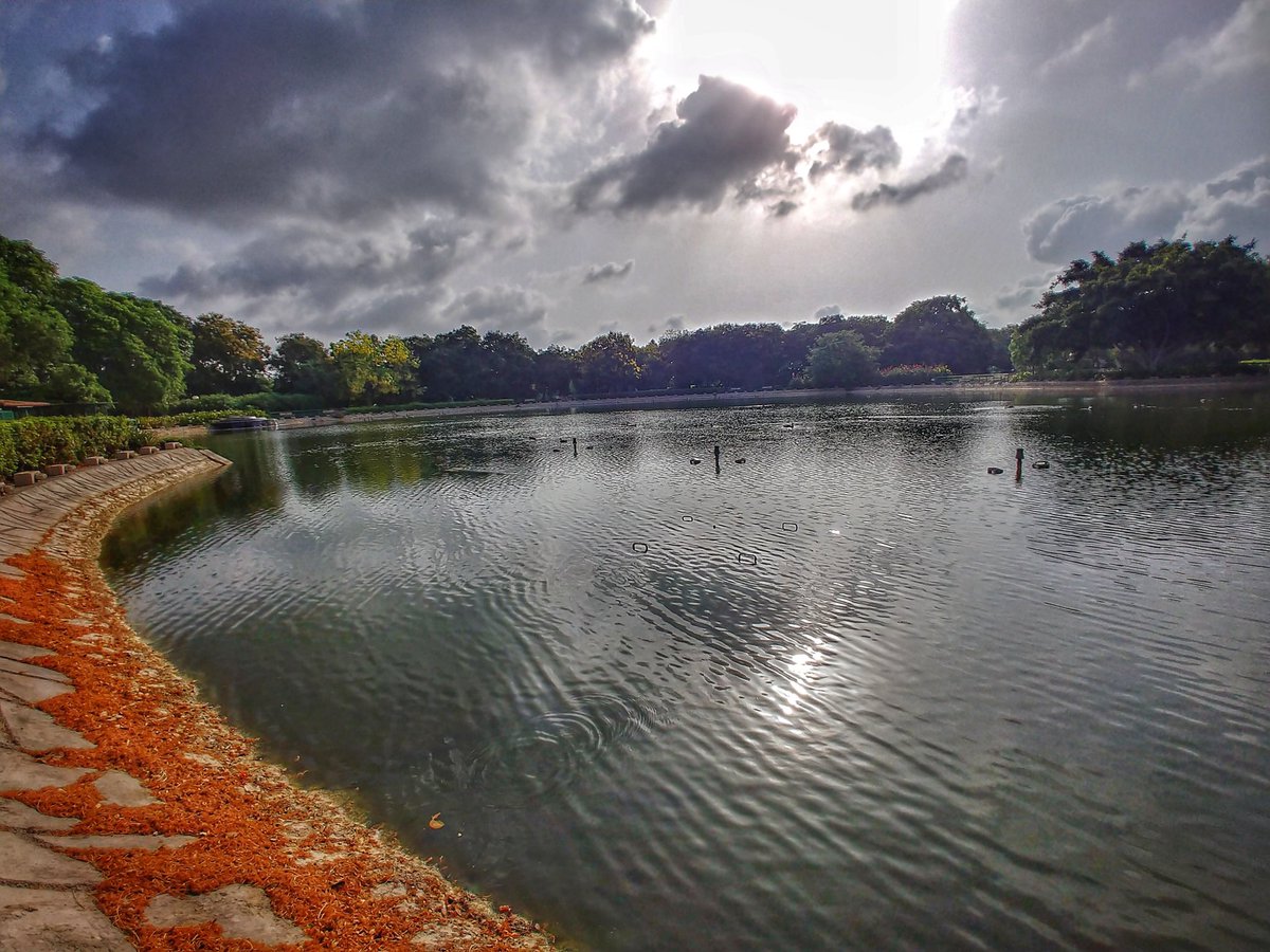 reliancegreens's tweet photo. #RelianceGreens #CentralPark https://t.co/7EBkMJYAFq