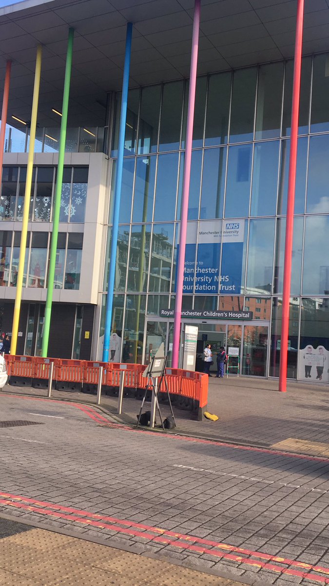 jill_holmes84's tweet photo. First day of shadowing shifts at RMCH #paediatriconcology #learning #improvingservices #POSCU https://t.co/CmL2ggCA0c