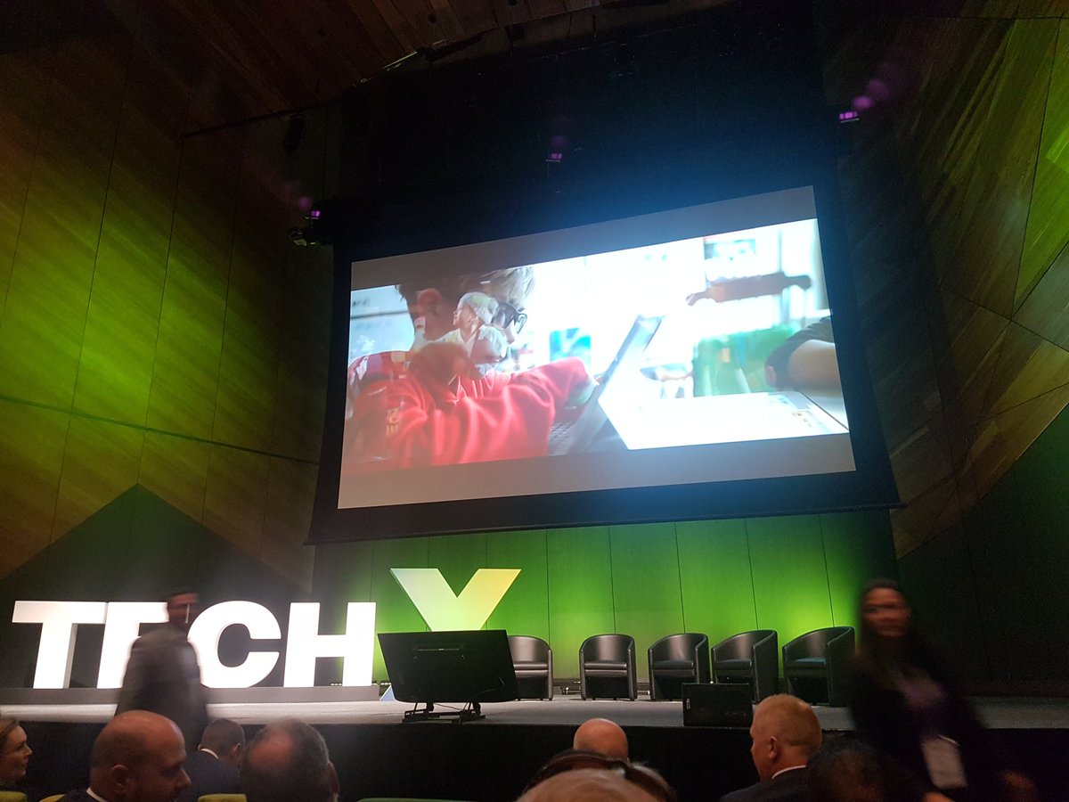 shafquatmorshed's tweet image. #dickerdata #techx2019 in #Melbourne