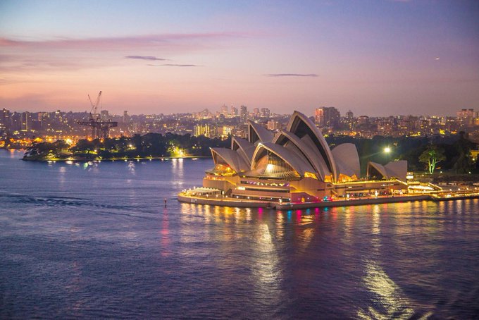 wcrfint's tweet photo. Did you know that #Australia has the highest global #cancerrate for both men and women? Find out which 50 countries have the highest cancer rates here: https://t.co/LUFrnM1GrY https://t.co/yHLZVbvhal