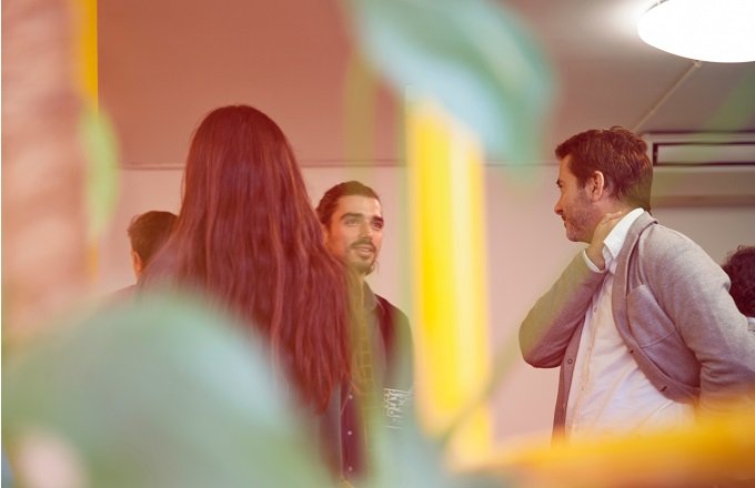 "Tener pocos contactos y mal gestionados, principal debilidad de las personas que buscan #trabajo". Por eso en #Lanzaderas de #Empleo trabajamos la #RedDeContactos y el uso de #RRSS especializadas. Optimiza tu búsqueda laboral!🚀vía <a href="/RRHHpress/">RRHHpress.com</a>💻bit.ly/2OL7iul #networking