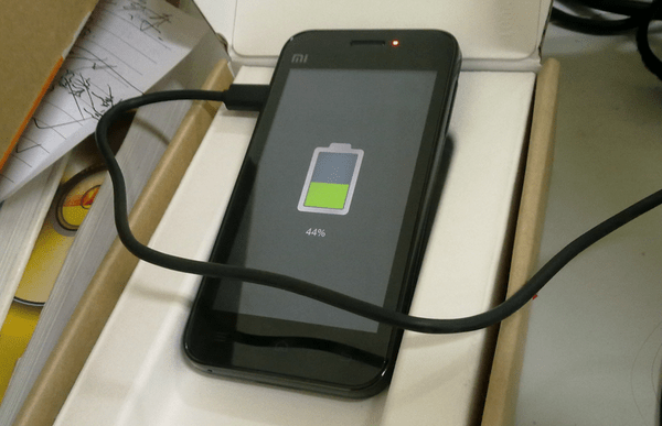 hqpcb1's tweet photo. How to Charge Samsung Mobile Phone Correctly https://t.co/vpHUt2802B https://t.co/E5fQ895k9Z