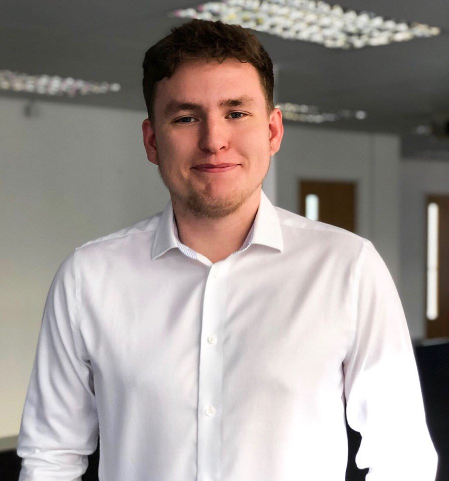 AvantiRec's tweet photo. ***TOP PERFORMER***
Huge congratulations to James whose performance has been outstanding!
#AvantiRec #FindDevelopRetain #HighAchiever #AvantiRecruitment #BestEverMonth #HolidayTarget #RecruitmentConsultant #GreatWork #AvantiCareers #CareersAtAvanti #WereHiring #WereRecruiting https://t.co/HkeB1E5BLw