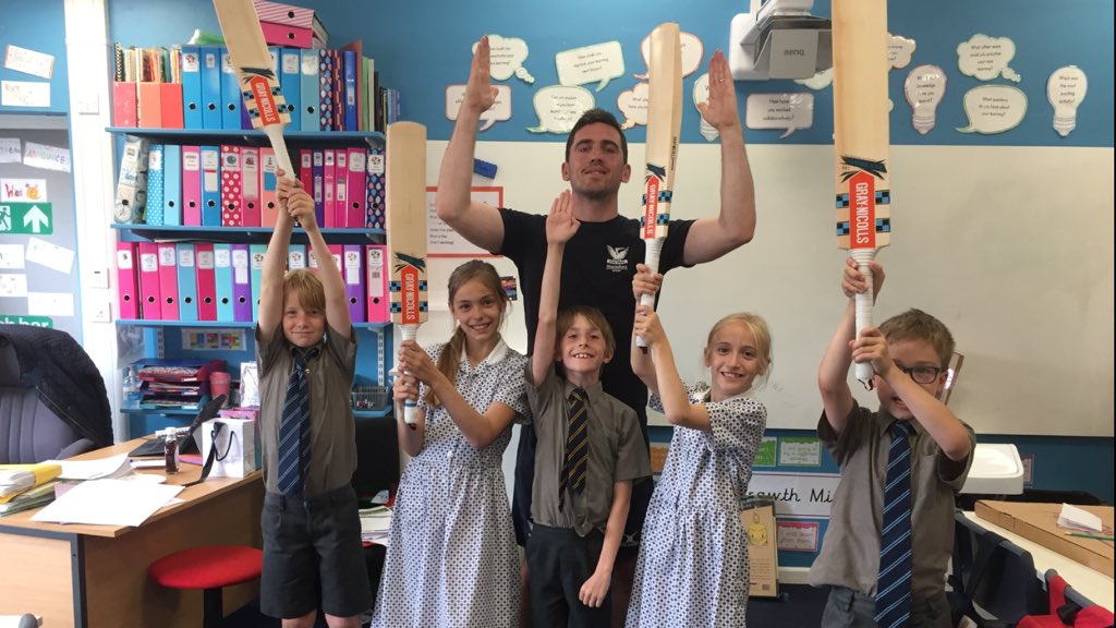 SJSSport1's tweet photo. Flashback: Well done to four of our SJS cricketers for receiving a @graynics bat from @IrnhamHall for their dedication and enthusiasm throughout the Summer term. A very generous gift. Let’s hope they have put them to good use this summer. 🏏 #holidaychallenges #willowtreefarm https://t.co/Po2zHq8YpT