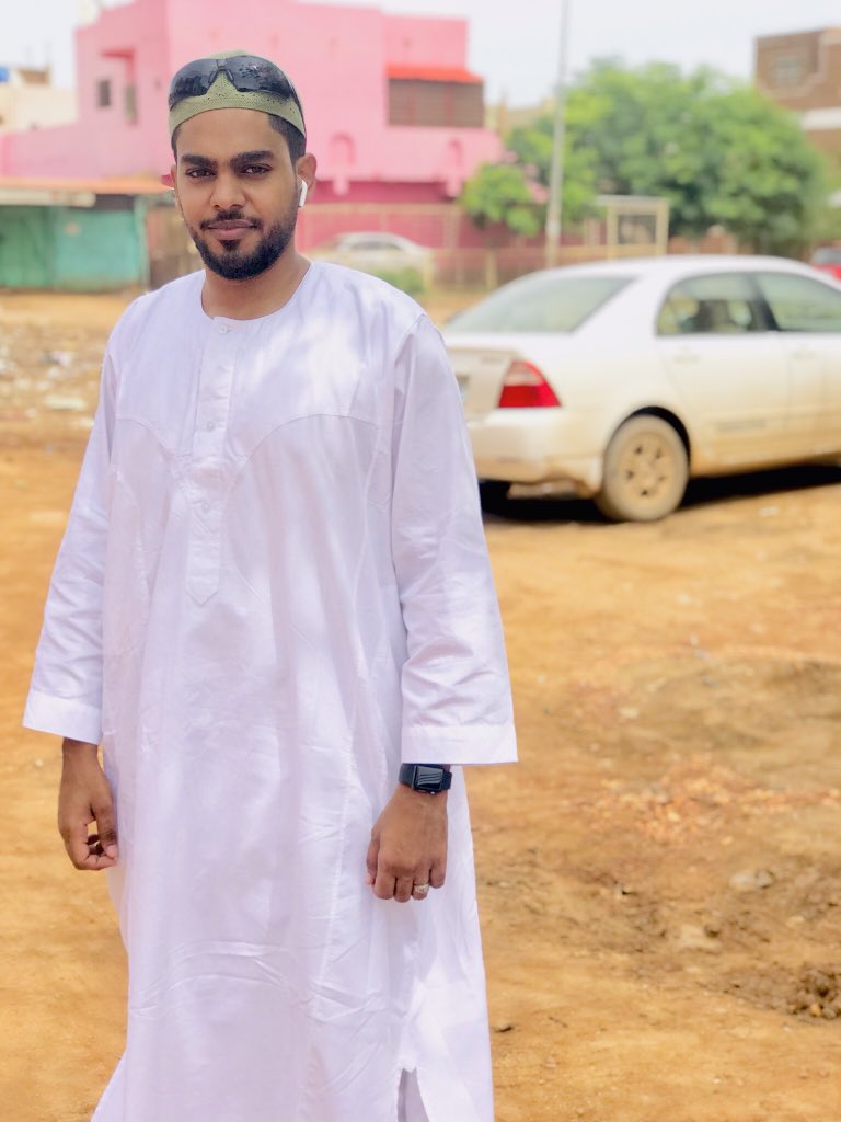 mazinsayed1's tweet photo. كل عام وانتم بخير 🇸🇩❤️ https://t.co/IZ1nruBpn1