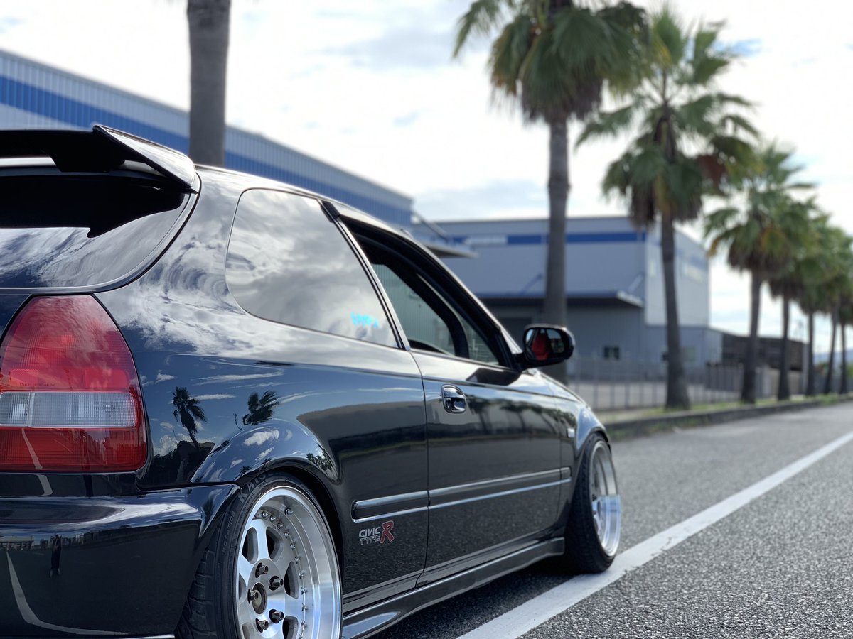 Sky_Liberty910's tweet photo. 俺のシビックすこれよ！ https://t.co/ftMjHe3xRB