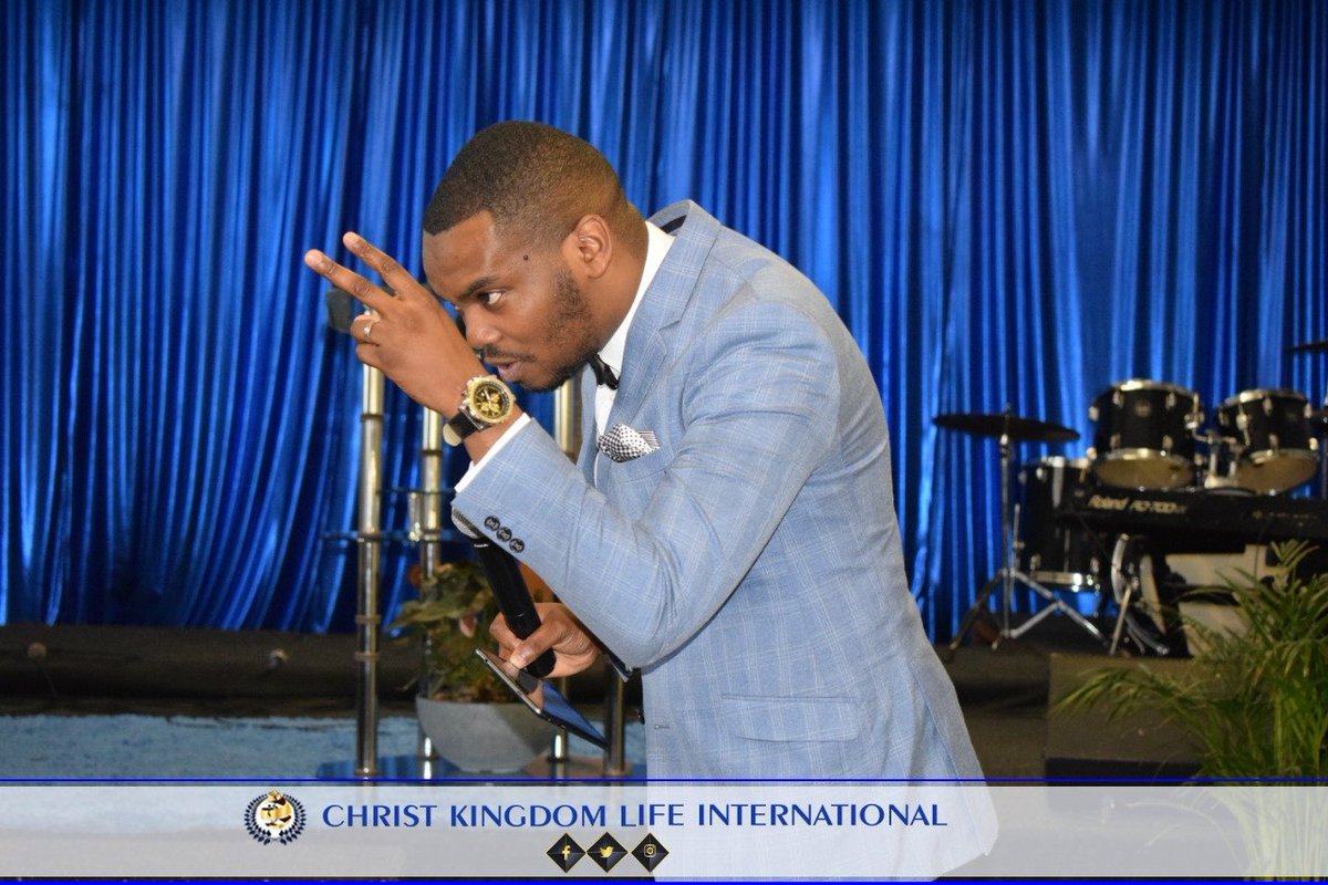 ChristKingdomL's tweet photo. SUNDAY SERVICE MESSAGE
Pastor Max Kula

Scriptures: Luke 16:12| Galatians 6:7-9| 2 Samuel 3:27 | Matthew 24:10 

Seed time and harvest time will never cease! What you sow and how you sow matters, for it determines what you reap. Be careful, be mindful, be watchful. https://t.co/cG9Z1dZtKi