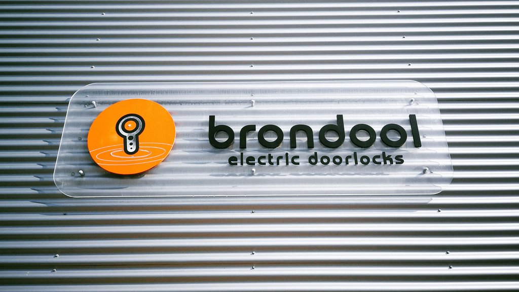 Brondool's tweet photo. Brondool is 24/7 voor u bereikbaar!

#24uurservice #bereikbaar #elektrischesloten #mechanischesloten #beveiliging #service #brondool #nederland https://t.co/qNhakdJjnH