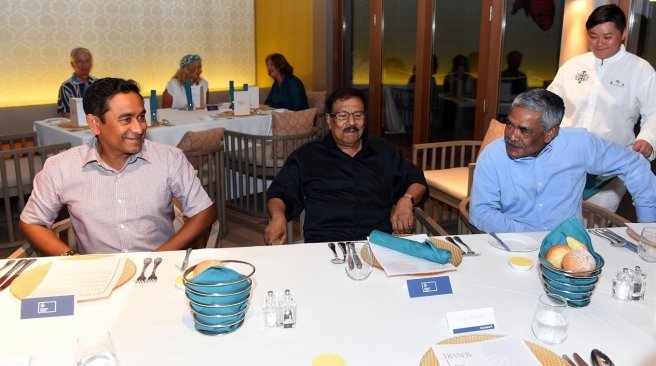 Rajjethere's tweet photo. 24 gadi iru ehfaharu verikan badhaluviyas qaumu badhaleh nuvey! super majority dhinas badhaleh nuvey! badhalu vaany raajjethere in nikuthyma!  @HassanLatheef @MDPSecretariat @axanner @Adamshareefz @addulive @thiladunmati @kibidhoo  @anuahsa @kulhudhufushi @Hahdhunmathi @fazyahmed https://t.co/UdQEggwRXM