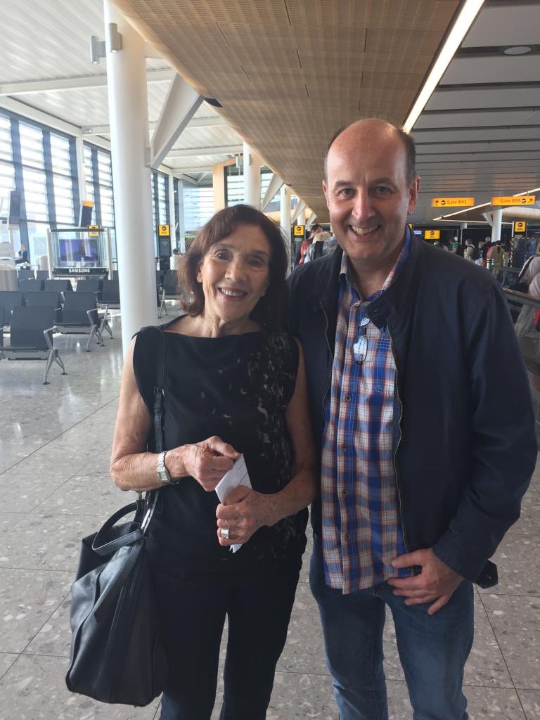 The Lossen tweet media