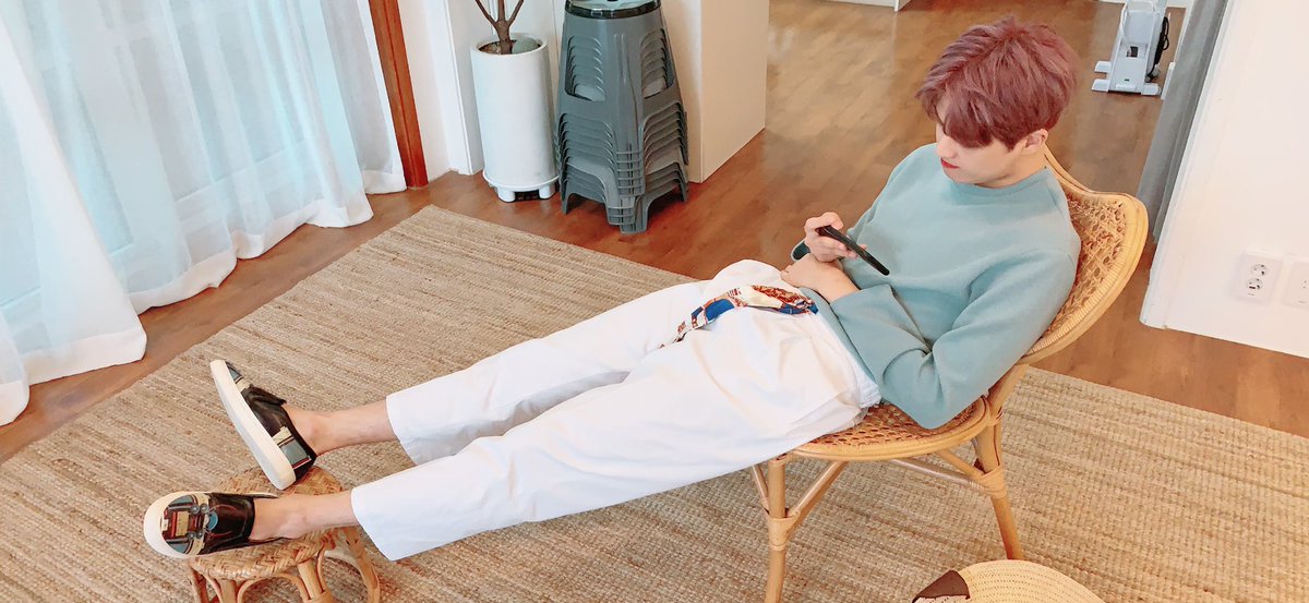 UP10TION's tweet photo. 🐰 기억하자 190731 https://t.co/DBvIMLAUny