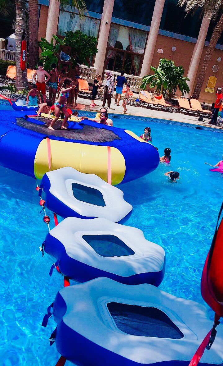 EliteResortSpa1's tweet photo. Blue...yellow and other colors at their brightest.have a vibrant and amazing Tuesday!:)
#ThirdDayOfEid #Staycation #Poolgoals #Seaview #FamilyHotel #KidsActivities #WithYouinMind:) https://t.co/uAouTwLNr7