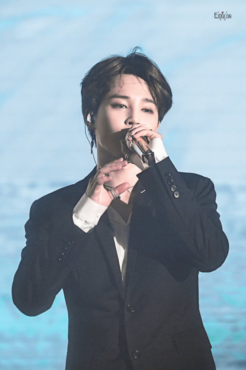 Eidolon_JIMIN's tweet photo. 190811 롯데패밀리콘서트

#JIMIN #박지민 #지민 
#BTS #방탄소년단 
@BTS_twt https://t.co/2SNZUXkTVG