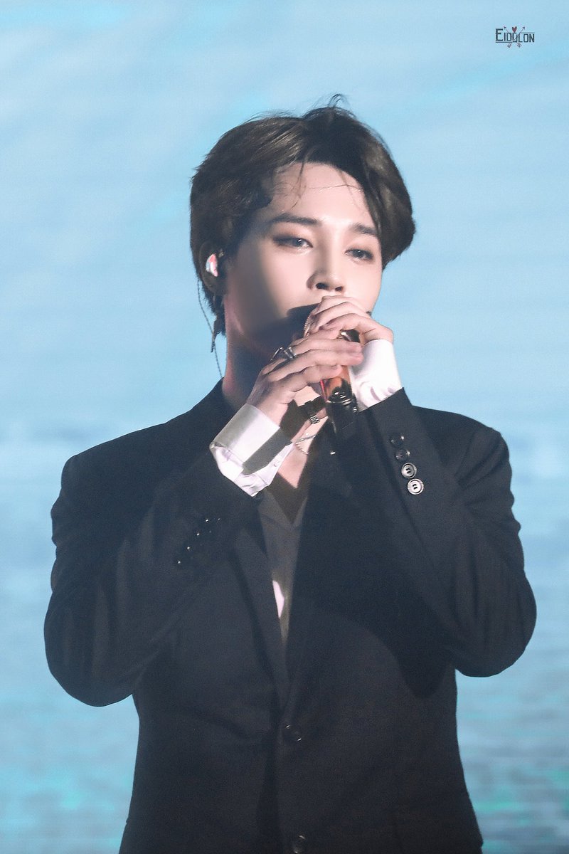 Eidolon_JIMIN's tweet photo. 190811 롯데패밀리콘서트

#JIMIN #박지민 #지민 
#BTS #방탄소년단 
@BTS_twt https://t.co/2SNZUXkTVG