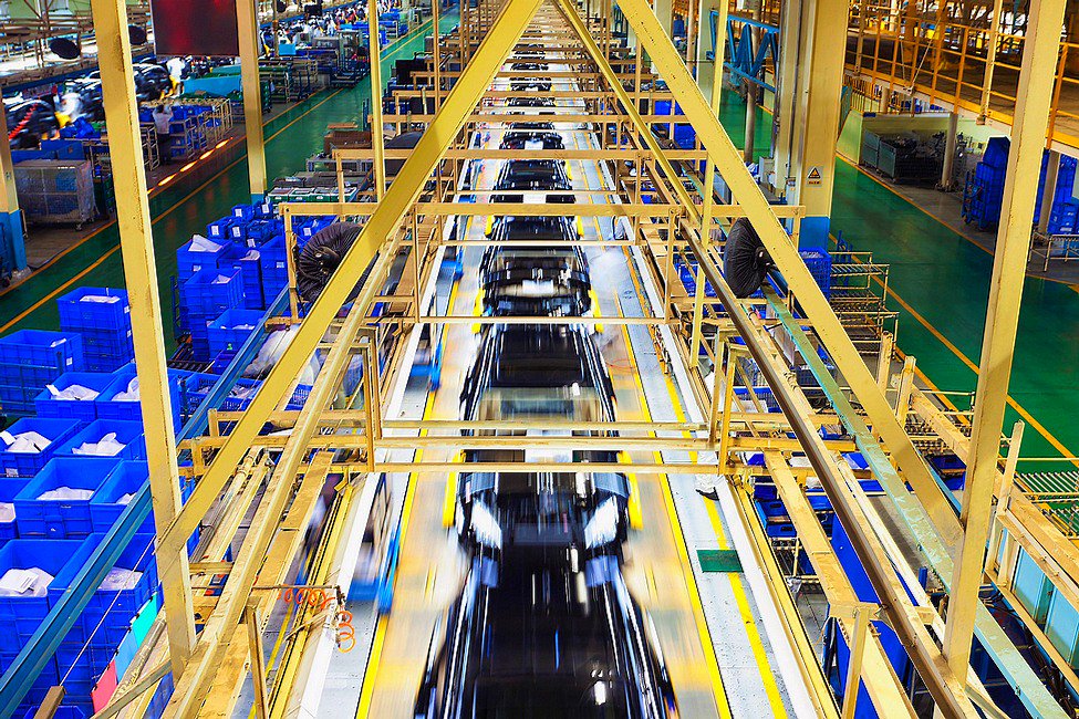 ipfconline1's tweet photo. 10 Ways #MachineLearning Is Revolutionizing Manufacturing In 2019 

https://t.co/NUdmQuWyEW by @LouisColumbus via @Forbes
#4IR #Industry40 #AI #Robotics
Cc @AntonioSelas @JimMarous @MarshaCollier @AnjaHoffmann @mvollmer1 @andi_staub @DeepLearn007 @SpirosMargaris https://t.co/vOMmQHzQGp
