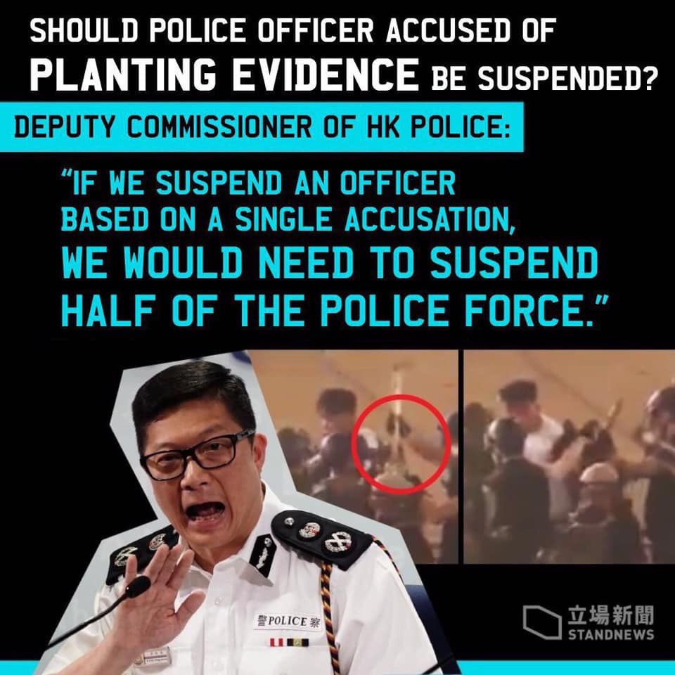 antielabhk's tweet photo. Do you agree with our #HKPolice?

#PlantingEvidence #PoliceBrutality https://t.co/PiBLclwyrM