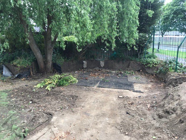 andy_giblin1's tweet photo. Amazing #transformation to Kinsley &amp; Fitzwilliam Learning &amp; Community Centre, take a look at the #beforeandafter pictures! @Hort_Sodexo @WDHupdate @Kimburford74 @AlexMcLauchlan1 @JamesLloyd99 @1Samscott1 https://t.co/iQccagY2uh