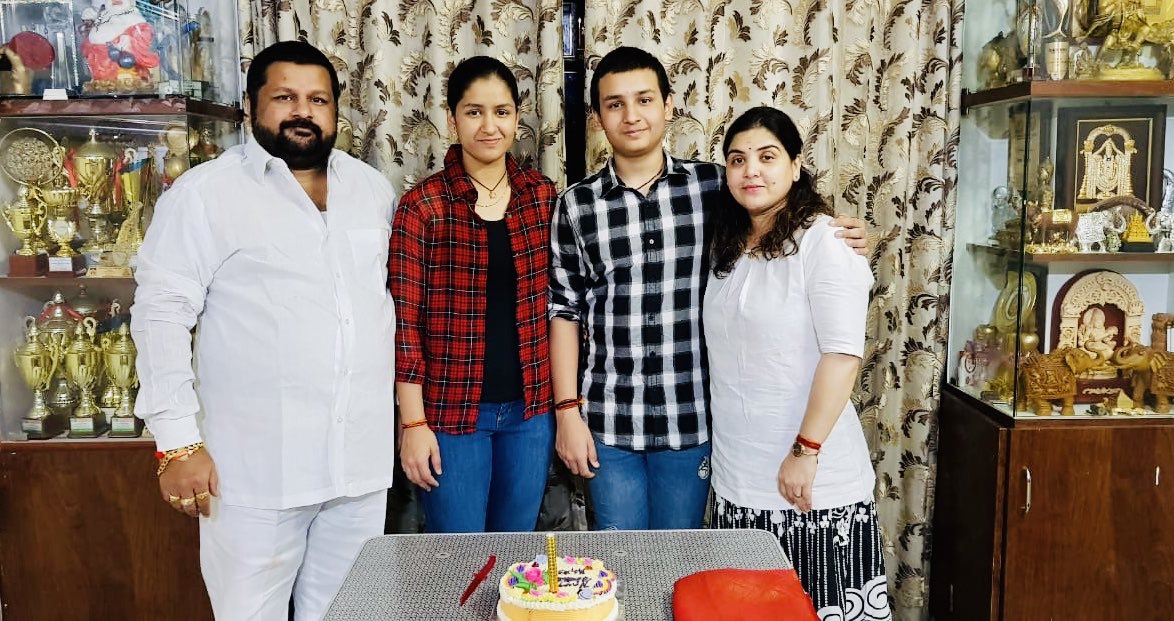 iamnainajaiswal's tweet photo. Happy Birthday 🥳 My Star 🌟 
#family #birthday #starbrother #loveyou https://t.co/rakNjxniQl