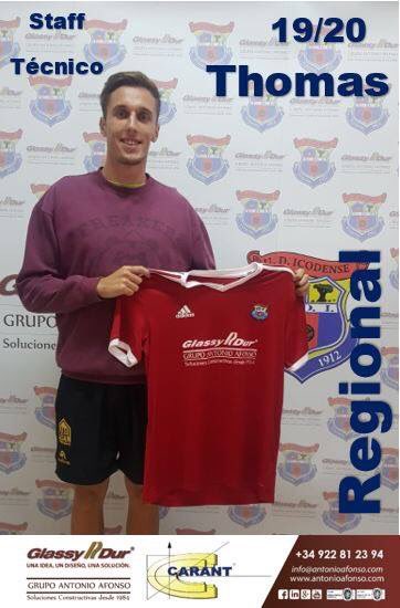 IcodenseOficial's tweet photo. Thomas Holzendorf Bienvenido a tu nueva casa, #Thomas es nadador, destaca en varias modalidades, siendo campeón de España. miembro del Staff Tecnico y su labor sera la de recuperacion de los jugadores. #VamosIcodense #Regional #GlassyDur #107añosdehistoria #Icodense♥️💙⚽ https://t.co/Gc0njkcxg2