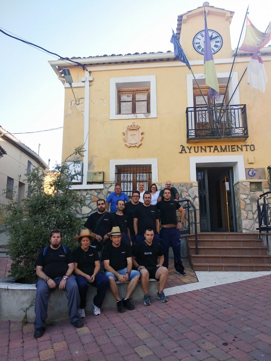 Los 10 alumnos del Certificado de Profesionalidad de “Actividades Auxiliares de Agricultura” han comenzado hoy, día 12 de agosto, sus prácticas no laborales que tendrán una duración de 65 horas y se extenderán hasta el próximo 23 de agosto