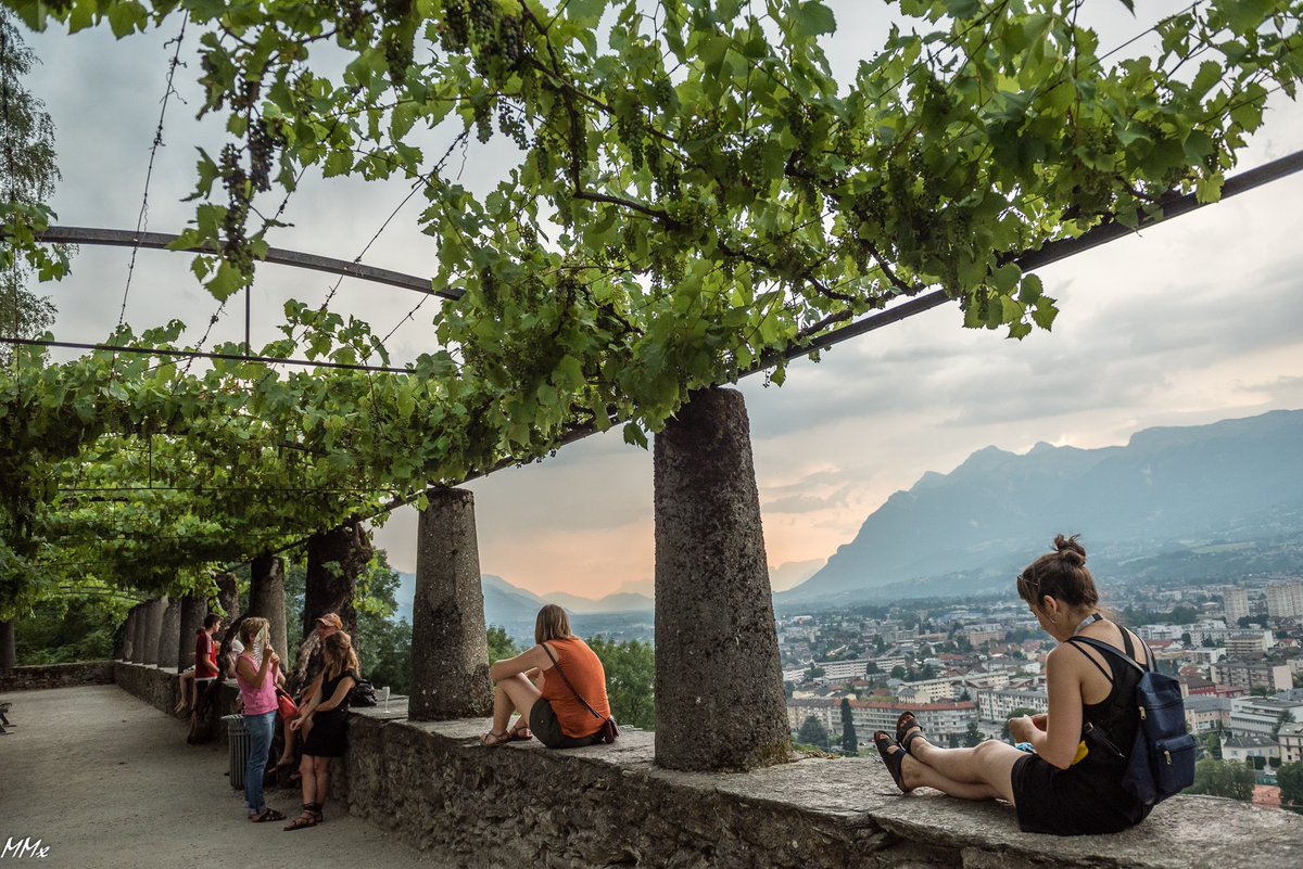 📸 SOUVENIR 📸

On ne se lasse pas de la jolie vue de Conflans, où les concerts en libre accès ont eu lieu cette année !

© Michel Mermoux