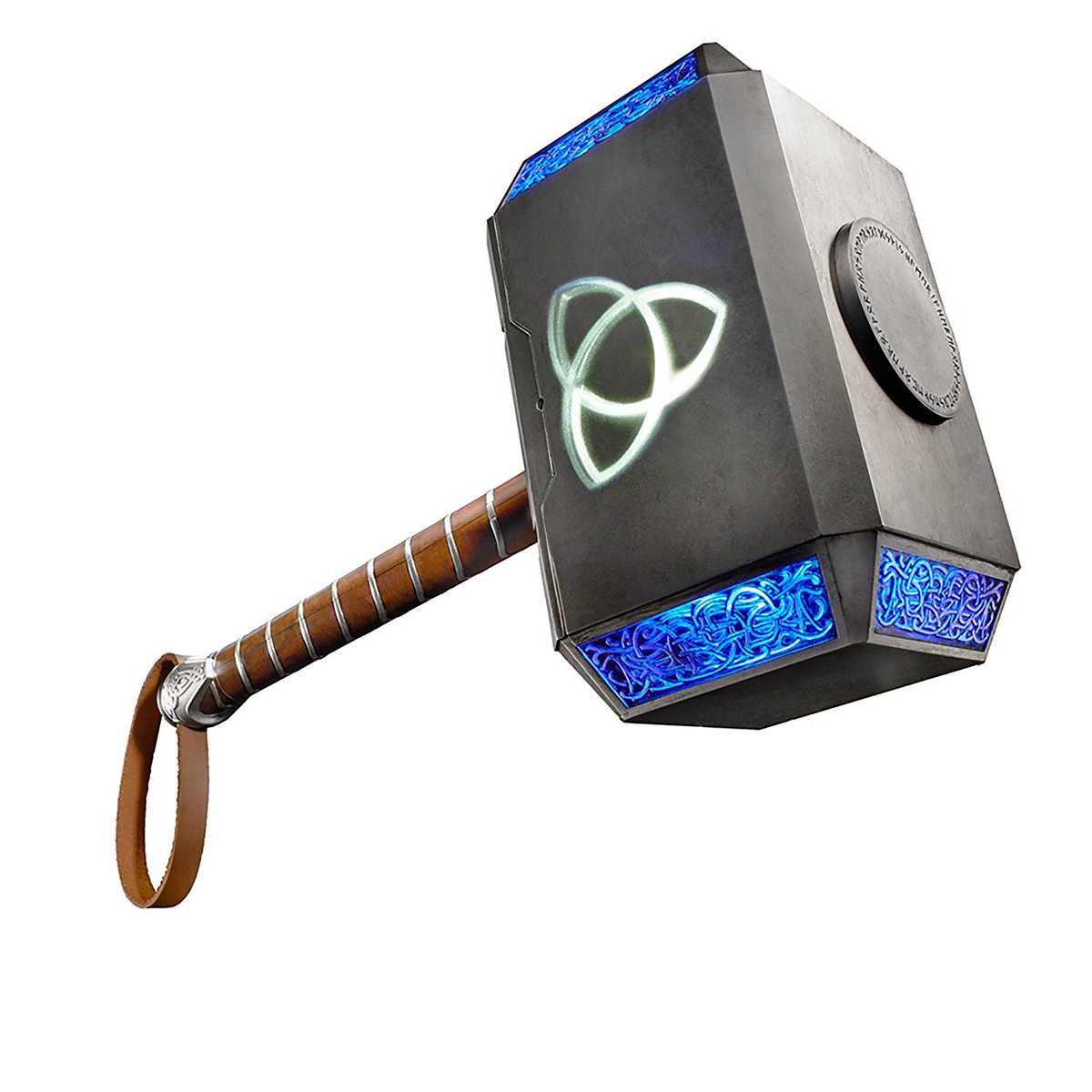Outletfriki's tweet photo. Si eres capaz de pronunciar “Mjolnir” tu corazón es friki y eres digno d empuñar esta réplica escala 1:1 con runas q se iluminan!
En https://t.co/T0Nd1BaVtx a este nórdico precio digo módico precio!
#befrikimyfriend #outletfriki #mjolnir #hammer #mystichammer #thor #masterreplica https://t.co/bV9uObNvfk