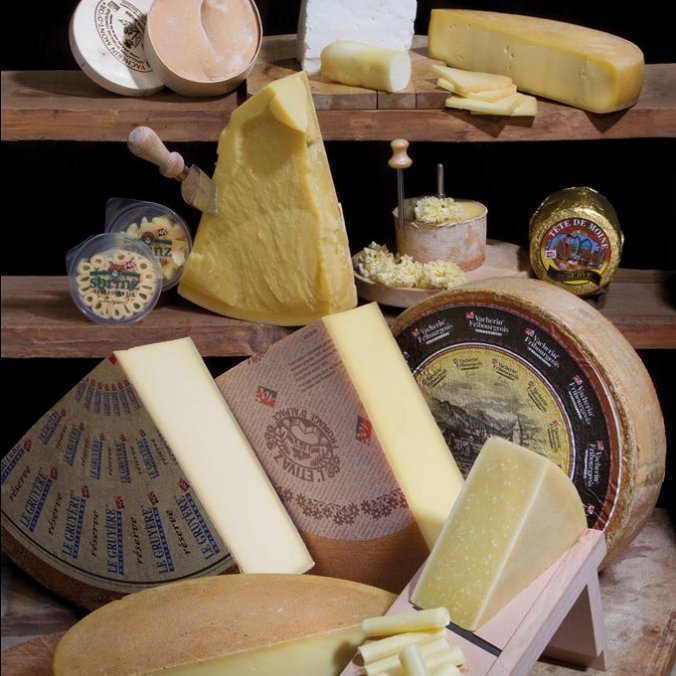 Durant el Sitges Cheese Fest, podreu trobar tots aquests formatges suïssos gràcies a Formatges de Suïssa! 😍😍😍#formatge #hola7vetes #feel7vetes #quesosartesanales #catalunyaexperience #formatges #bojospelformatge #formatgeartesà
#bojosdelformatge #formatgeria #quesosdesuiza