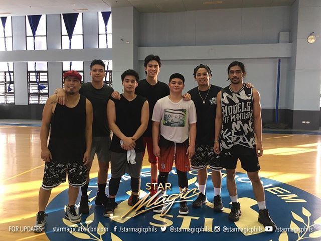 Team Elmo during their practice for the #AllStarGames2019 ift.tt/2MTK2HU