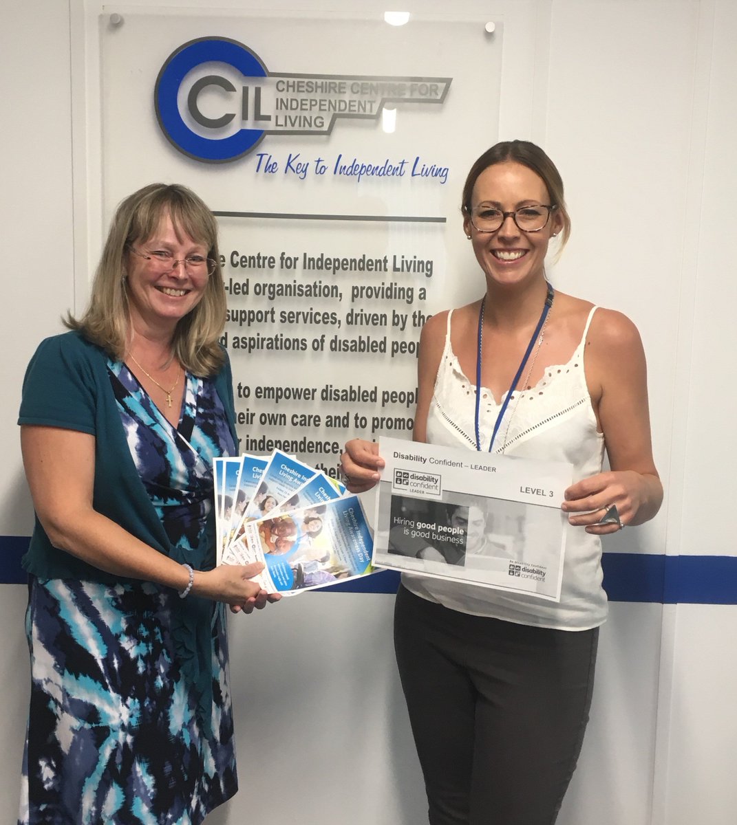 #Northwich Employer Adviser Margaret had a great meeting with @Cheshirecil discussing their journey to achieve Disability Confident level 3 Leader status. #Cheshire #DisabilityConfident #DWProud