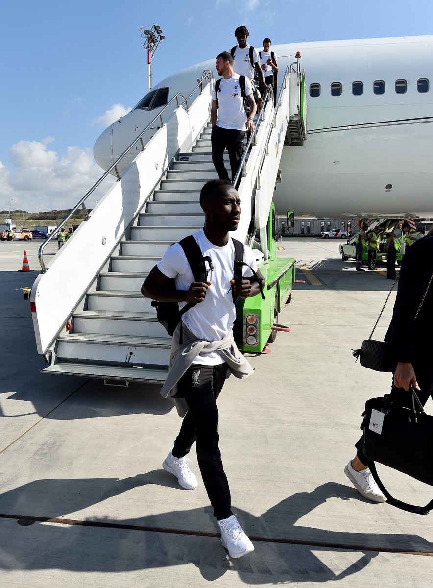 We've arrived in Istanbul ✈️

Time to carry on #SuperCup preparations 👊🔴