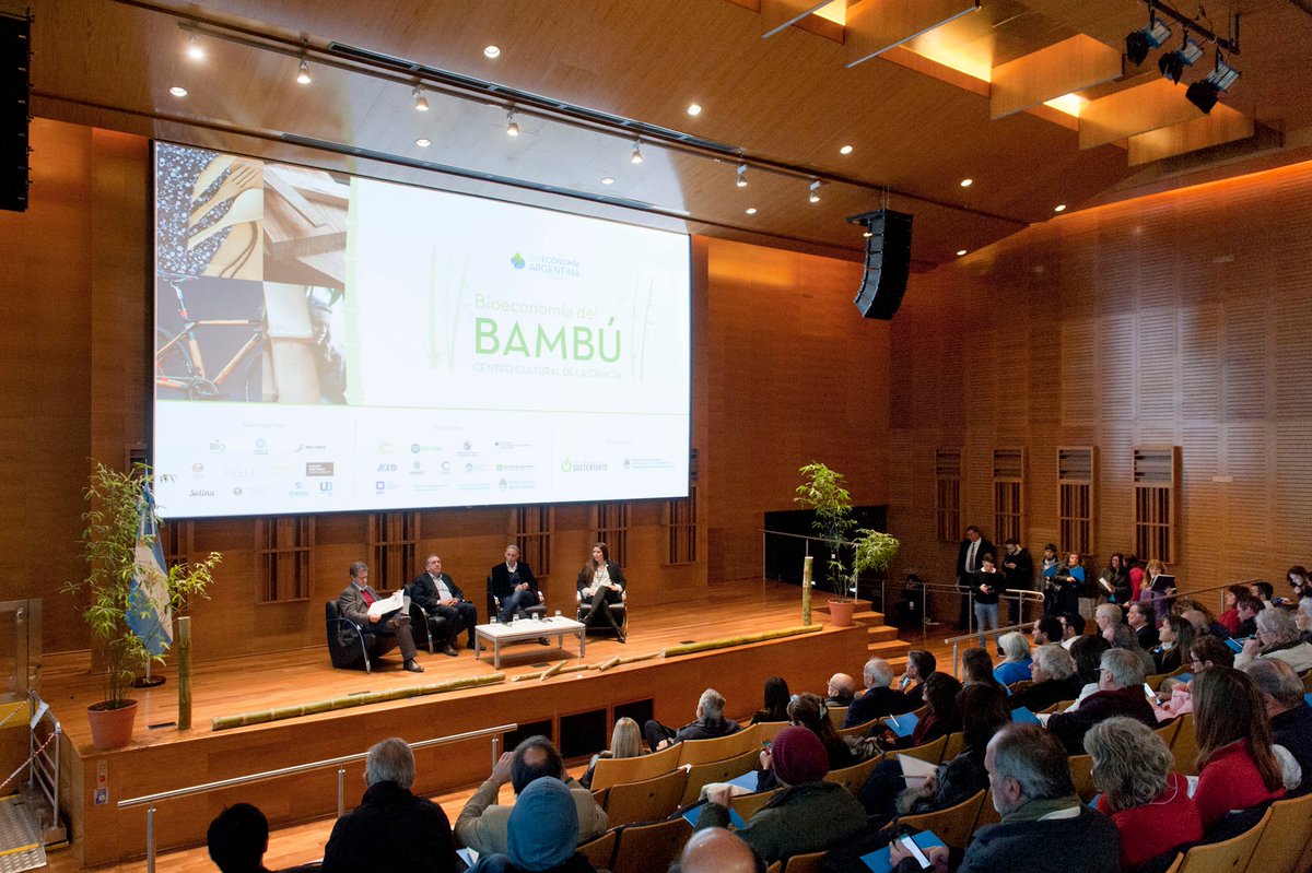 innovacionar's tweet photo. Estamos en el @ccdelaciencia participando del encuentro de #Bioeconomía del Bambú y escuchando a los expositores que nos cuentan cómo usar este recurso como alternativa natural para soluciones sostenibles. ¡Seguinos! https://t.co/lb8mIHl01A