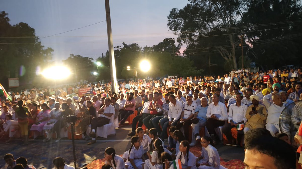 KalagramNzcc's tweet photo. #NZCC organised cultural programme at Ambala, Haryana  today. Renowned punjabi folk and sufi singer Lakhwinder Wadali performed during the programme.
@KalagramNzcc @MinOfCultureGoI https://t.co/uIO7nggJsK