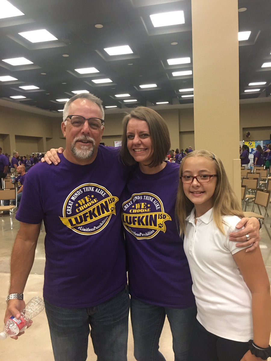 NikkiDagain's tweet photo. Ready for a great year! #LimitlessPossibilities #LufkinU #LPNoLimits #HertyHasHeart https://t.co/ovGHhb1AWq