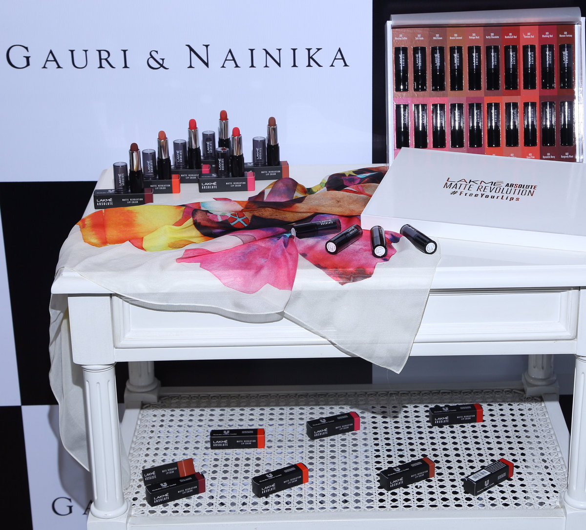 High On Persona Magazine (@highonpersona) on Twitter photo Designer Duo <a href="/gauriandnainika/">Gauri & Nainika</a> unveiled the first look of their collection that is inspired by Lakmé’s beauty statement of the season #FreeYourLips – An ode to the modern woman who doesn’t let anything weigh her down and represents lightness and freedom.
<a href="/LakmeFashionWk/">Lakmé Fashion Week</a> Designer Duo <a href="/gauriandnainika/">Gauri & Nainika</a> unveiled the first look of their collection that is inspired by Lakmé’s beauty statement of the season #FreeYourLips – An ode to the modern woman who doesn’t let anything weigh her down and represents lightness and freedom.
<a href="/LakmeFashionWk/">Lakmé Fashion Week</a>