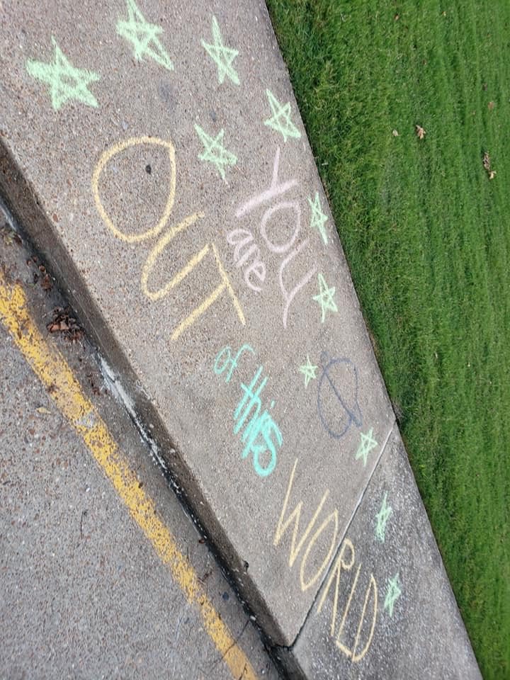 MarionMSTmagnet's tweet photo. We are ready to welcome students back!  #chalkthewalk2019 #teamMST #creatingthefuture #ONEpatriotONEcommunity https://t.co/DBB93KKI7s