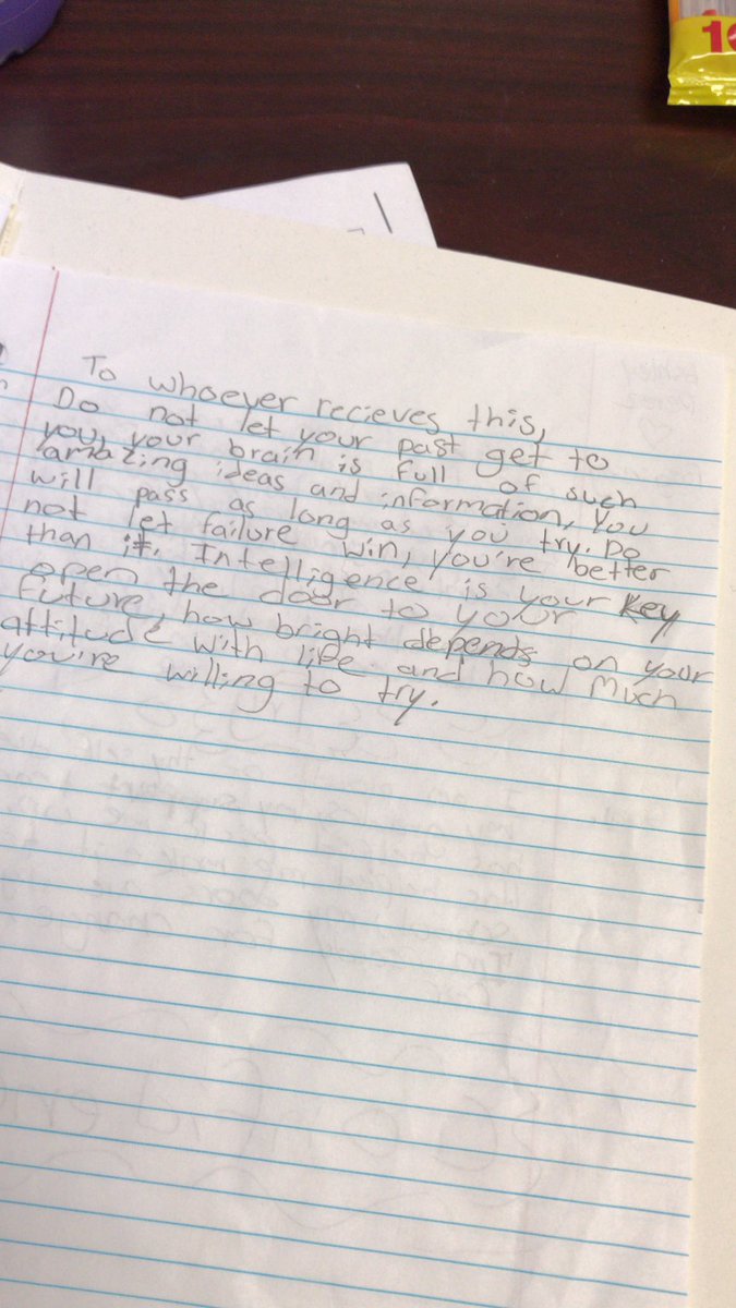 mrsprangle's tweet photo. At the end of the school year I have my kiddos write letters of advice to my upcoming students. I love to go back and re-read the amazing views on life and words of advice these students have! I can’t wait to meet my new students tomorrow and wish my old students all the best! 💚 https://t.co/fjscLeQlAY
