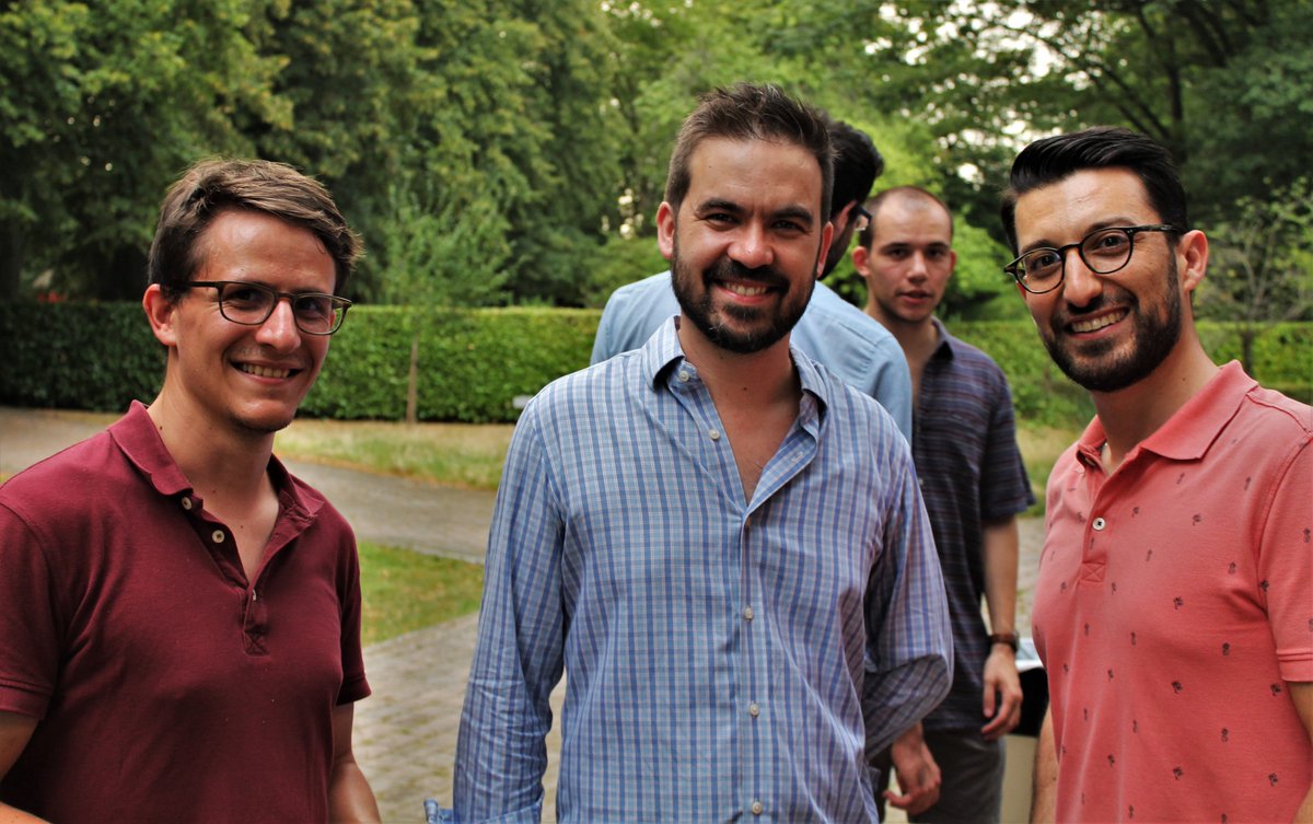 CapgeminiEngBE's tweet photo. Some of our #consultants organized a BBQ in the small park right behind our HQ in #Brussels! 😎

Learn more about the perks of joining us at https://t.co/zNHJjas4iq

#teambuilding #altran #altranbe #jobsearch #jobopportunity https://t.co/IzhMdpLbi3