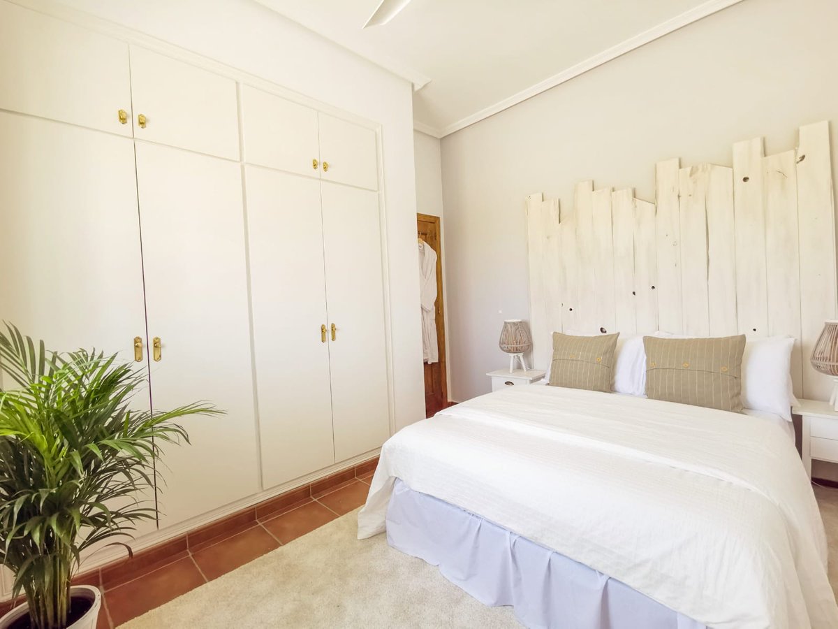 ReviewMyRetreat's tweet photo. Intimate Cosy #Retreat in Spain?
The Clarity Retreat Spain retreats include #counselling and #psychotherapy, #mindfulness at sunset, yoga, massage, countryside walks and bike rides, a scrummy plant-based menu and so much more. 😍
https://t.co/xw3J5lSxEM

#spainretreat https://t.co/r2JehxU78f