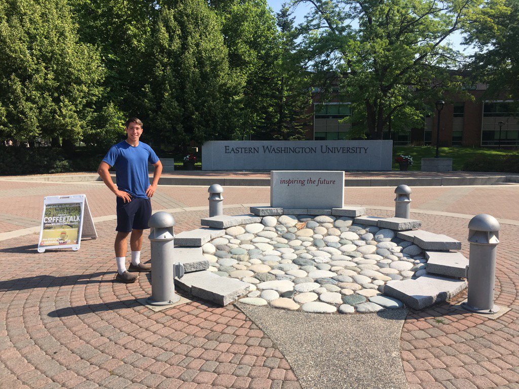 Fittsy4's tweet photo. Had great times going to UOI, WSU and EWU, going on unoffical to vists seeing what is the best academics and seeing a little bit of football on the tours!🐻👇 @tahomafootball @RylandSpencer https://t.co/3c4f1jbOI8