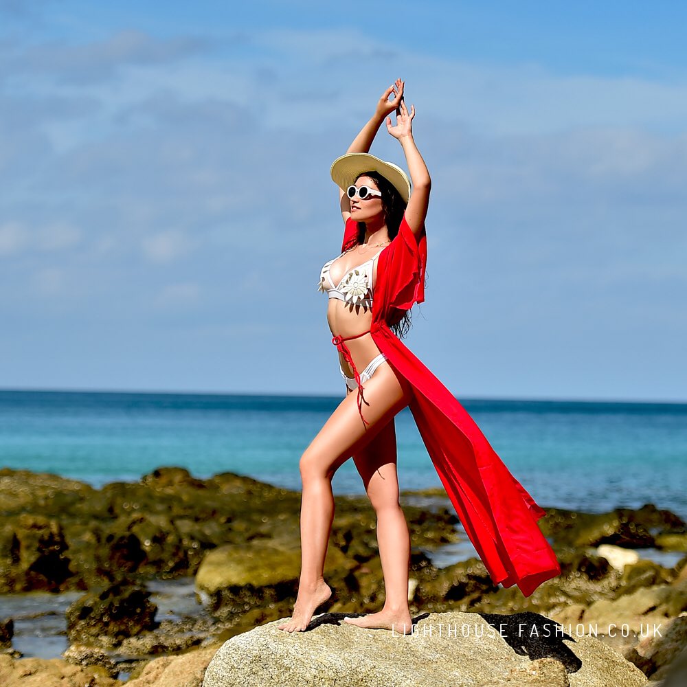 officialLFS_'s tweet photo. All we need in our 9-5 work life is a peaceful escape to Thailand 🇹🇭
.
.
.
#midlandphotographer #campaignshoot #beachphotography #travelphotographer #fashionphotography #swimwearphotographer #lingeriephotographer #fashioneditorial #locationshoot #thaimodel https://t.co/uS6Losv12F