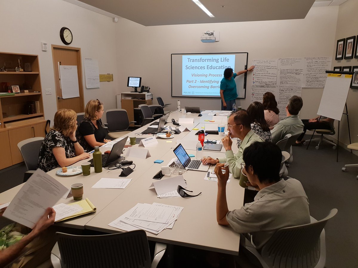 GermJuggler's tweet photo. Day 2 of @SandTBioSci retreat. Working on putting our vision in action. #VisionAndChange @pulseducation @MissouriSandT https://t.co/aZQNMZiX8i