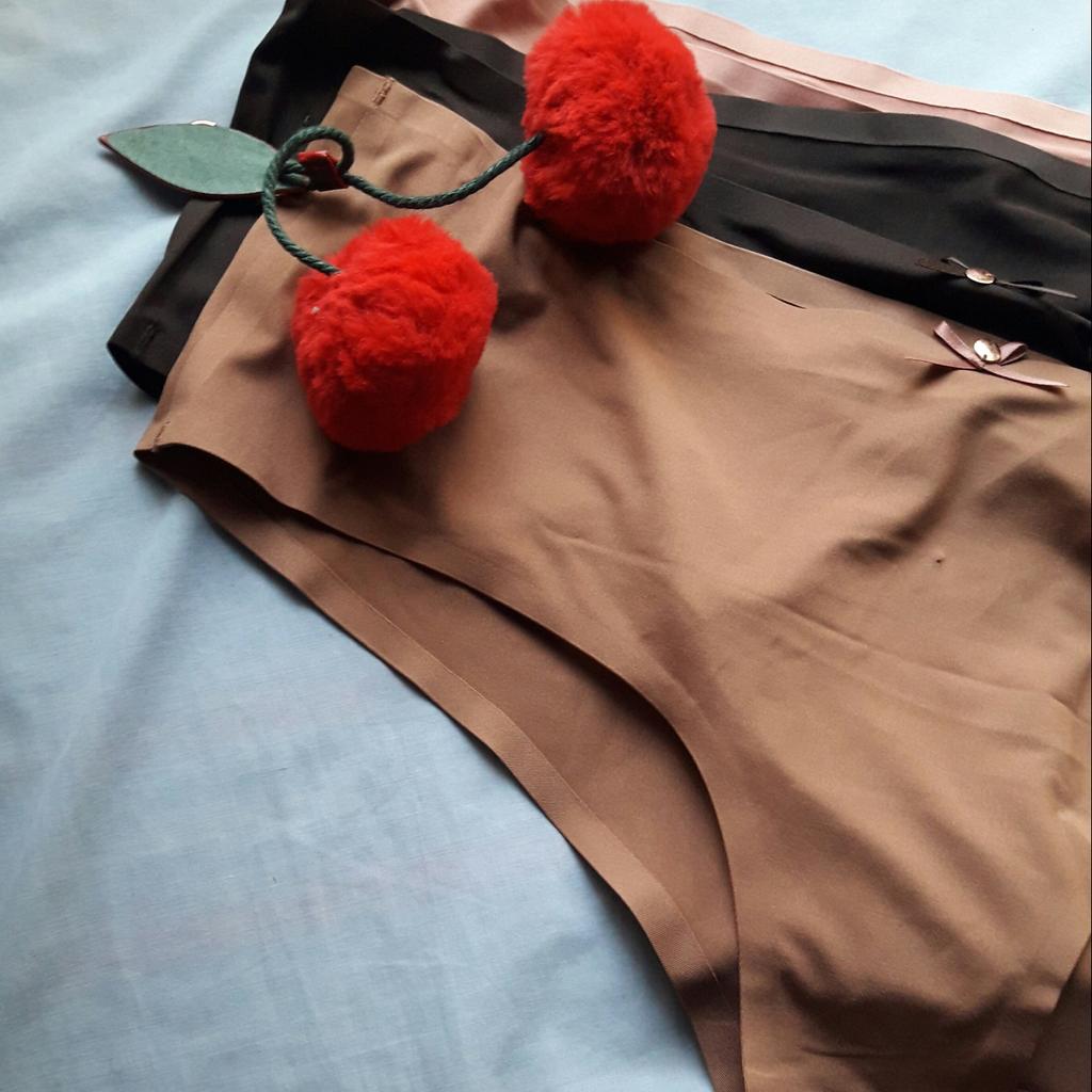 clit_on's tweet photo. Have you filled your shopping basket yet? Toys and lingerie available in stock. For more details send a WhatsApp message to +263773605306
#indulgeinpleasure https://t.co/9dp7XW9bTa