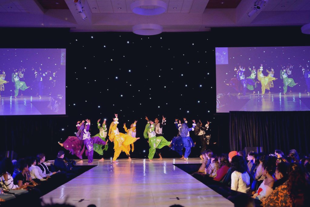 RAISE YOUR HAND if you’re excited for our workshops! {{Save the dates: Aug 26 at 5pm// Aug 28 at 6pm}}