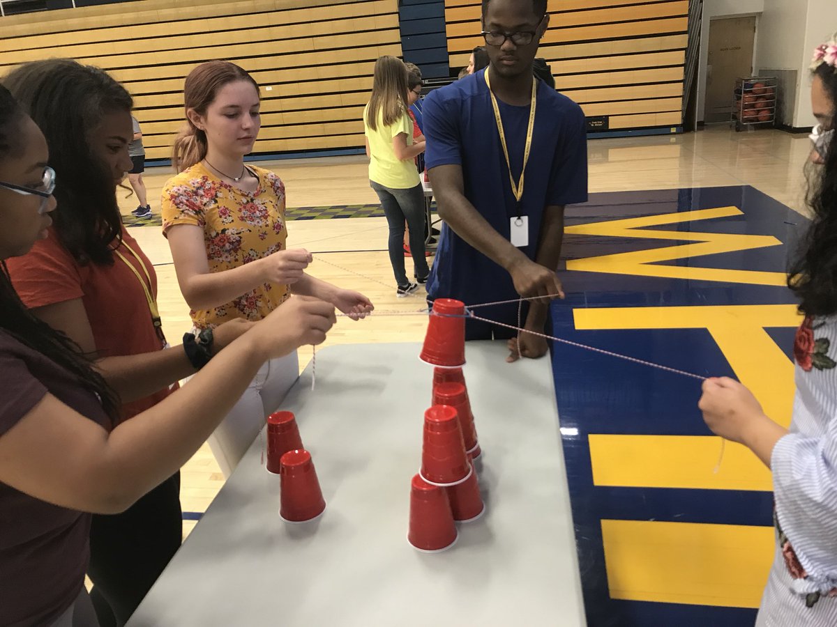 WLS4Kids's tweet photo. Nothing like some #FroshFest team building! @Whitmer_HS https://t.co/YyrPIK8GHo