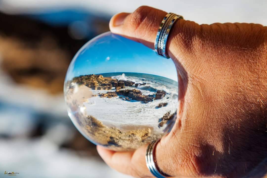 fmphotography5's tweet photo. Summer 🌊
#fotografia
#phorography
#lensball
#summer 
#Algarve https://t.co/kKTzDNdpDy