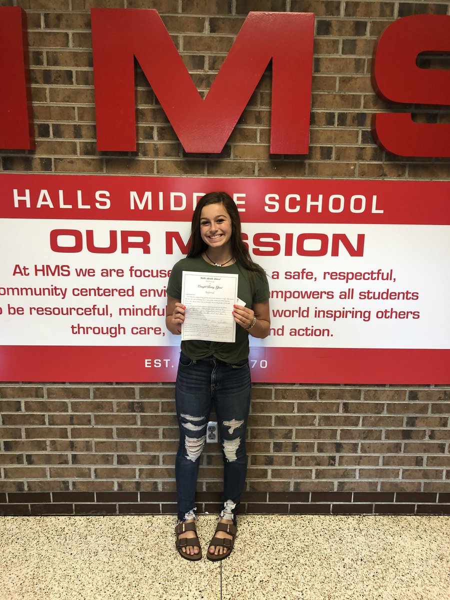fhs_walsh's tweet photo. Shout out to the first 7th grader with a positive referral this year! Thank you for being mindful! https://t.co/eqCWaQedib