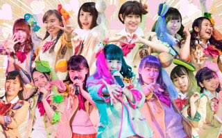 DESHOW85245145's tweet photo. ハンバーガールＺ 参加決定！

「ケチャップ」「マスタード」、まいどりを加えた「まいどハンバーガールZ」の3チームからなるアイドルユニット。
大阪のシンボル・通天閣の地下にあるわくわくランドSTUDIO210を本拠地にライブ活動を行っている。

復活！55年ぶりの開催！
#新世界盆踊り2019 https://t.co/5h6z30sx6G